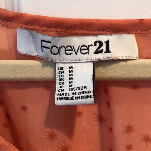 Forever 21 Ruffle Top - Picture 2 of 4